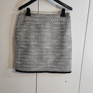White House Black Market Black and White Woven Cotton Mini Skirt | NWT | Sz 4